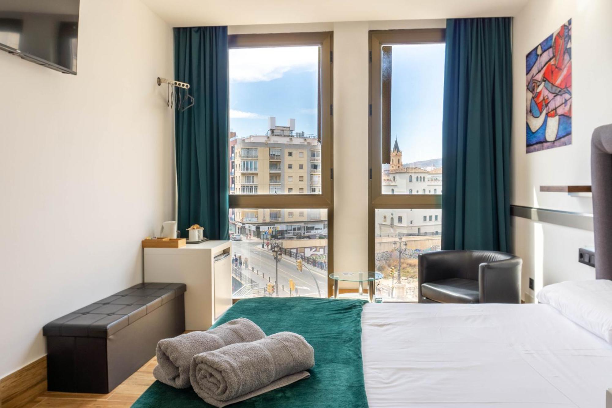 Ilustre Rooms Center Vistas Малага Екстериор снимка