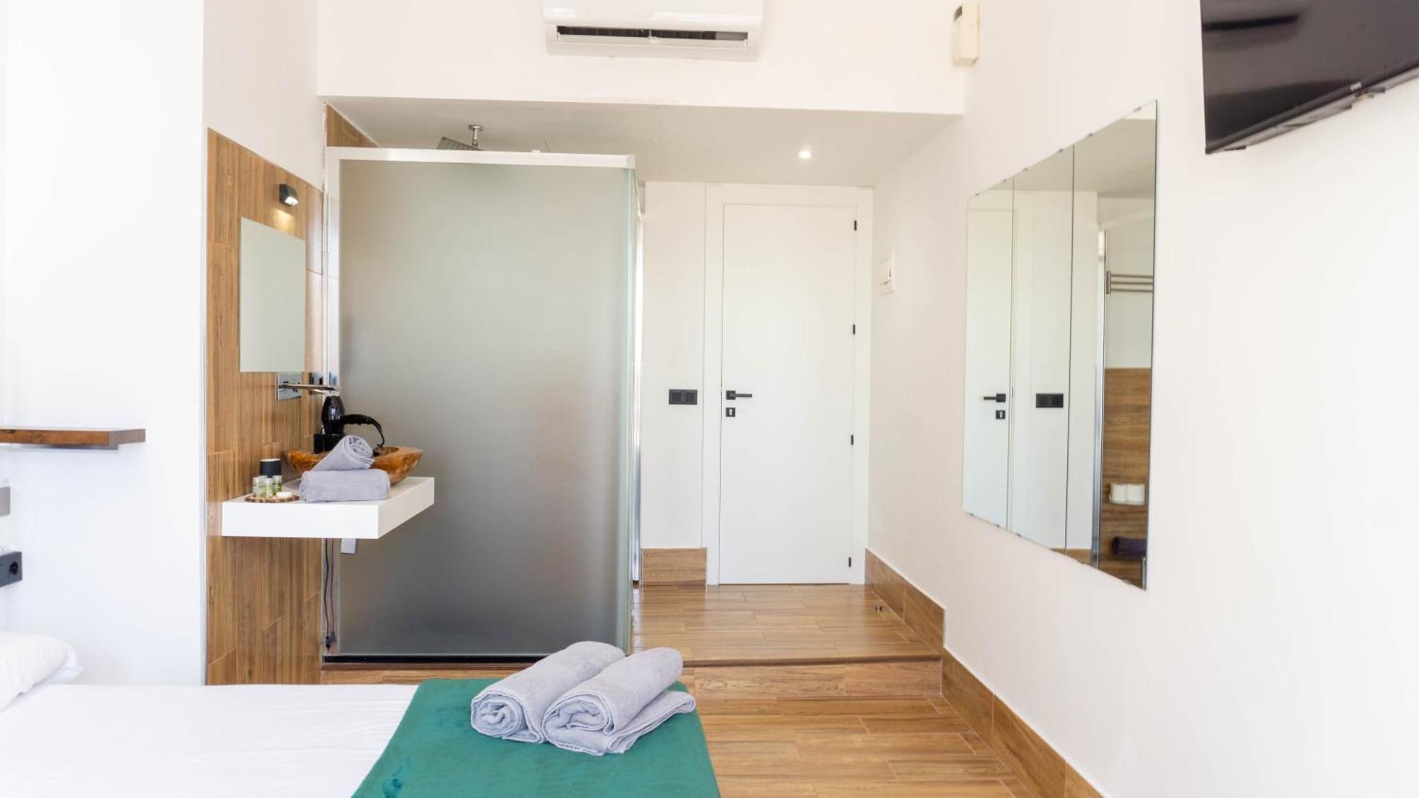Ilustre Rooms Center Vistas Малага Екстериор снимка